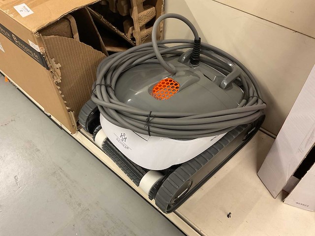 Kesser k-pr-2023 zwembadstofzuiger - afbeelding 2 van  4