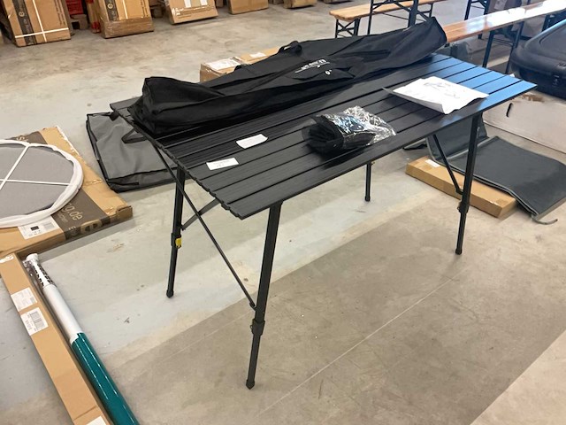 Kesser kampeertafel - afbeelding 1 van  3