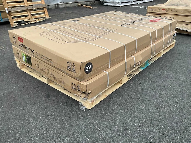 Keter cortina 9x7 tuinhuis - afbeelding 2 van  8