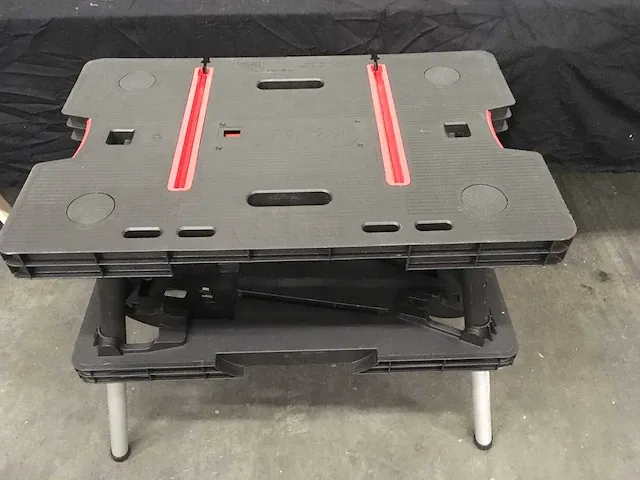Keter folding workshop table werkbank - afbeelding 4 van  9