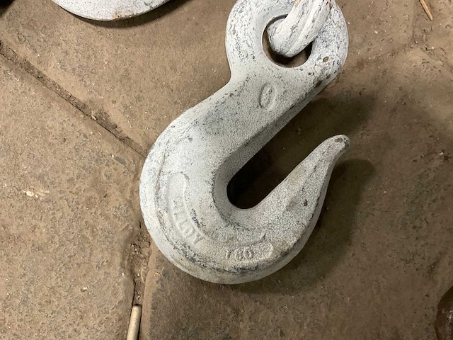 Ketting met haken - afbeelding 3 van  3