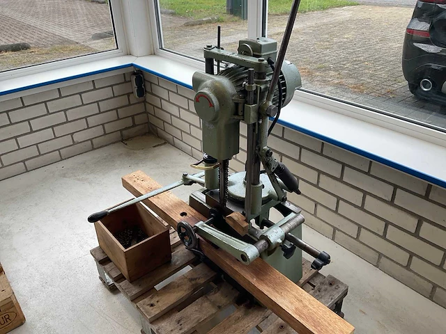 Kettingfrees - afbeelding 1 van  5