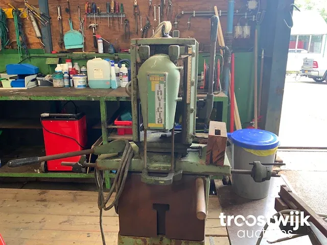 Kettingfreesmachine - afbeelding 2 van  3