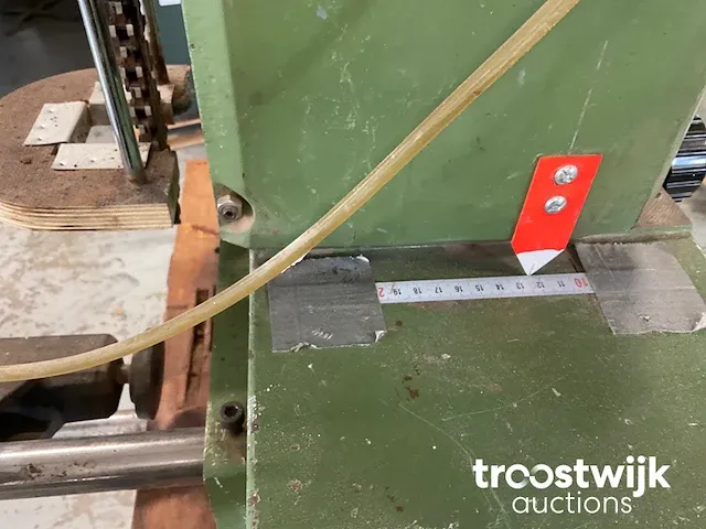 Kettingfreesmachine - afbeelding 3 van  4