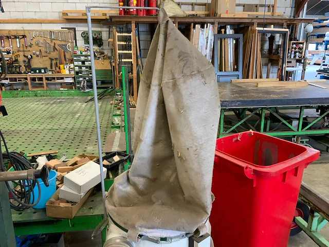 Kettingsteek machine met cilinder/krukgat inclusief afzuiger - afbeelding 19 van  34