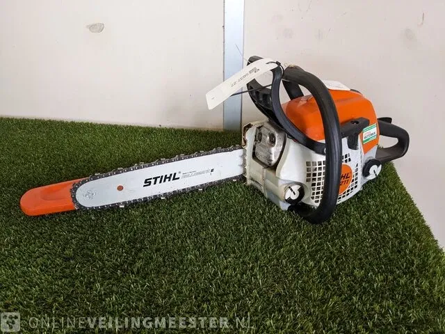 Kettingzaag benzine stihl, ms211, bouwjaar 2013 - afbeelding 1 van  6