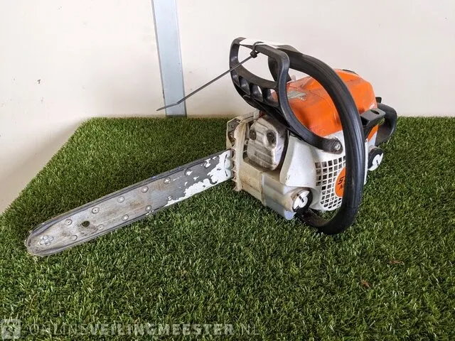 Kettingzaag benzine stihl, ms211, bouwjaar 2017 - afbeelding 1 van  6