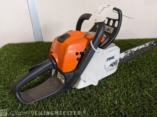 Kettingzaag benzine stihl, ms211, bouwjaar 2017 - afbeelding 4 van  6