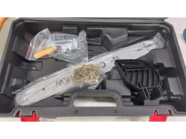 Kettingzaag op accu - 18 inch, sanderz, 2025 - afbeelding 6 van  8
