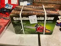 Kettingzaag op benzine - afbeelding 1 van  2