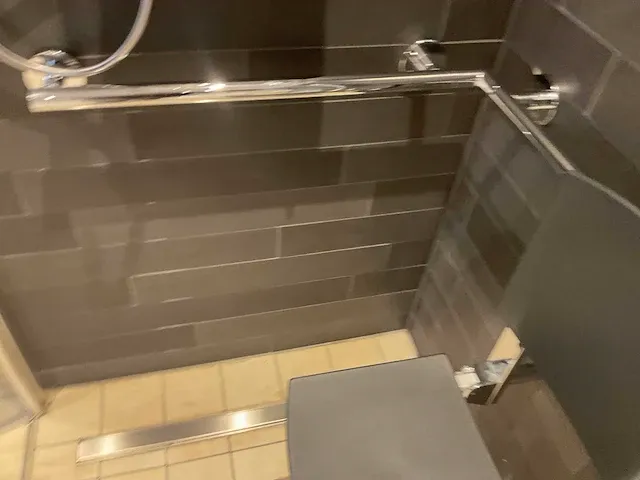 Keuco plan care douche klapzitting - afbeelding 3 van  5