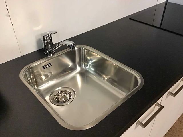 Keuken (2x) - afbeelding 15 van  18