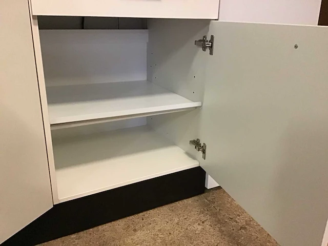 Keuken (2x) - afbeelding 18 van  18