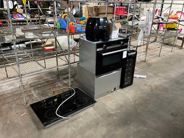 Keuken apparatuur - afbeelding 1 van  8