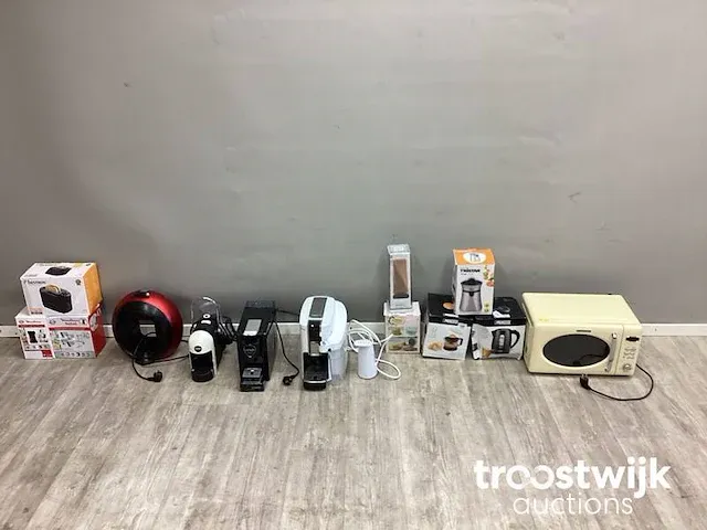 Keuken apparatuur - afbeelding 1 van  3
