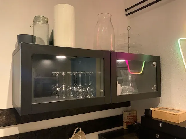 Keuken dressoirkast met inhoud - afbeelding 7 van  7