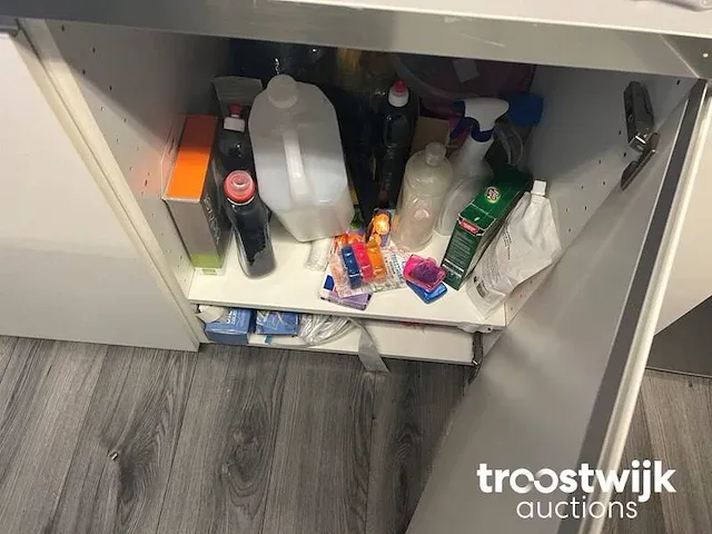 Keuken inventaris - afbeelding 7 van  9