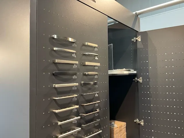 Keuken ontwerptafel 3d + kasten - afbeelding 2 van  18