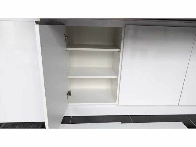 Keuken - afbeelding 23 van  28