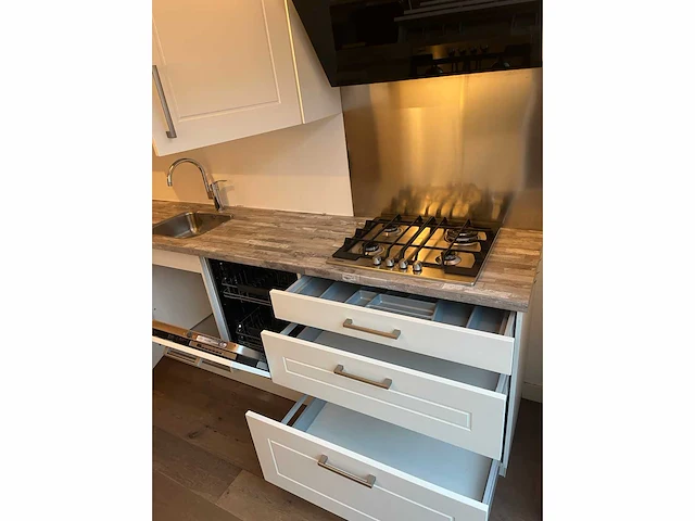 Keuken - afbeelding 15 van  16