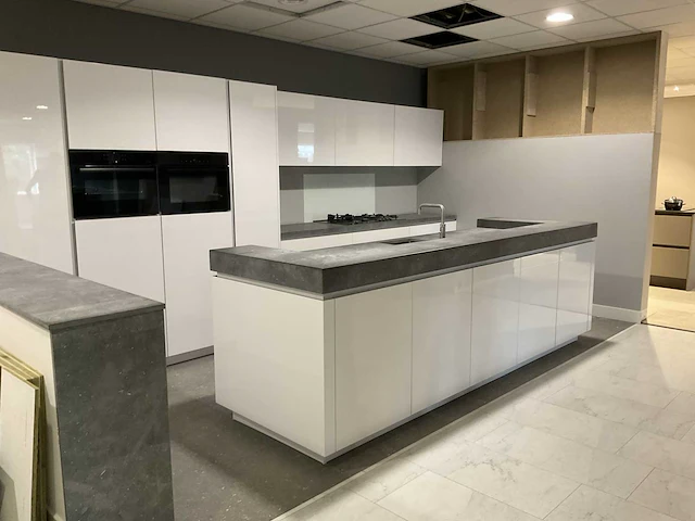 Keuken - afbeelding 19 van  35