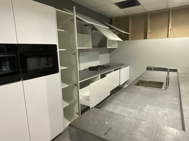 Keuken - afbeelding 32 van  35