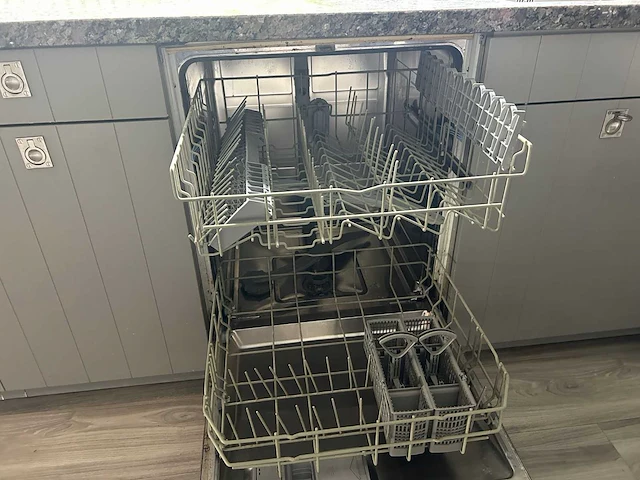Keuken - afbeelding 15 van  44