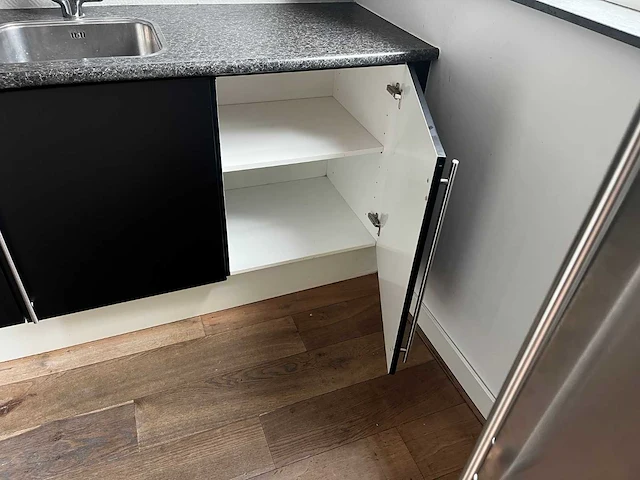 Keuken - afbeelding 17 van  27