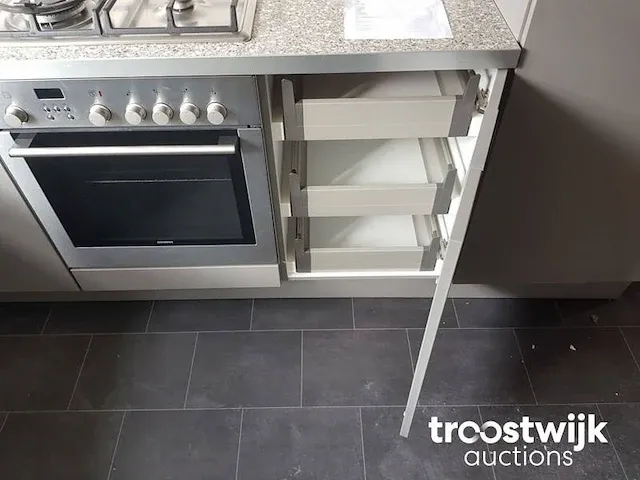 Keuken - afbeelding 14 van  25