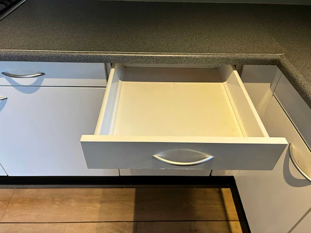 Keuken - afbeelding 31 van  31
