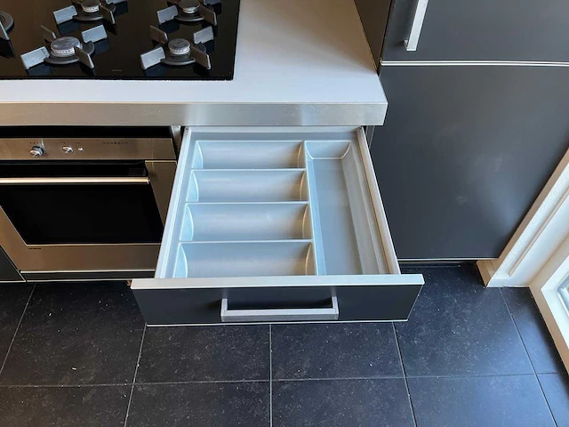 Keuken - afbeelding 6 van  19