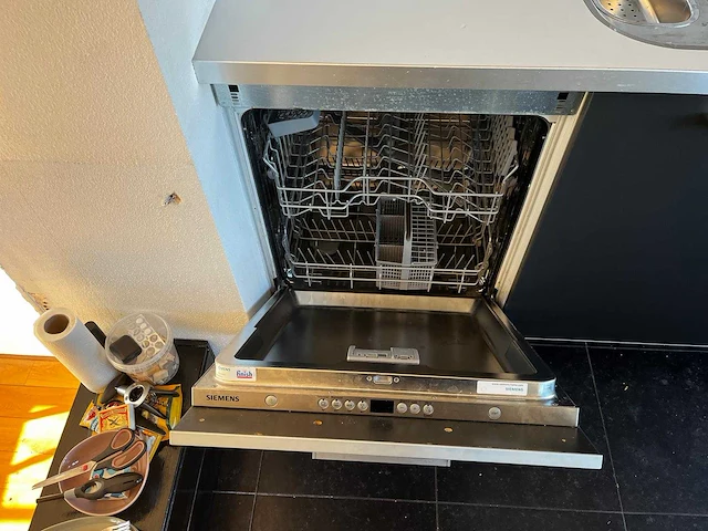 Keuken - afbeelding 14 van  19