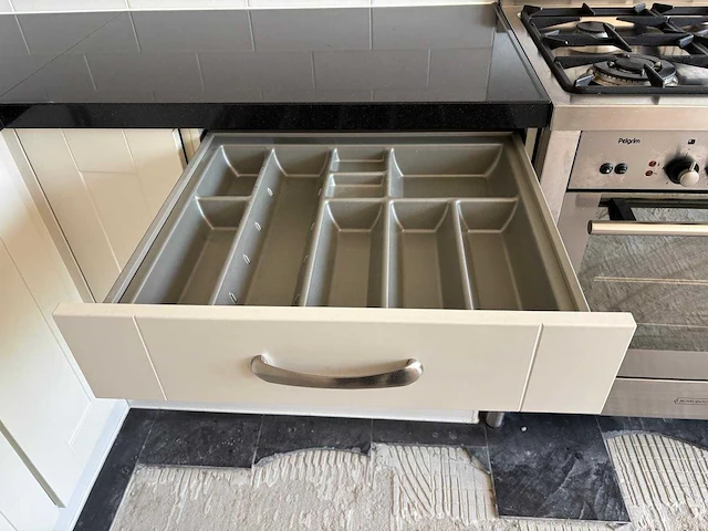 Keuken - afbeelding 8 van  27