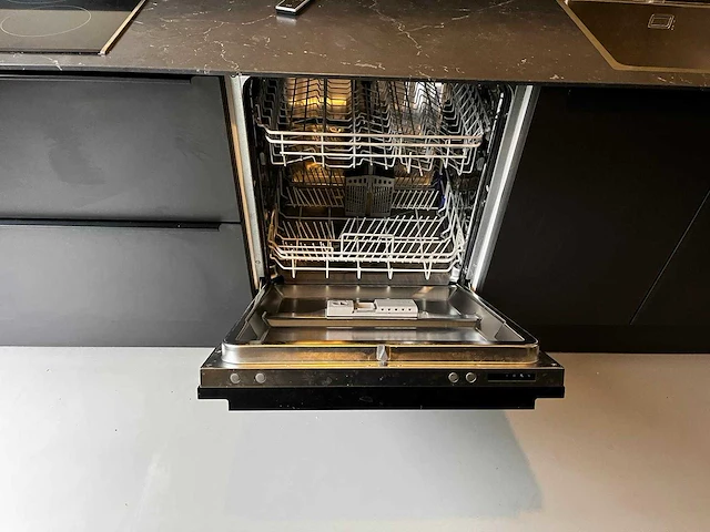 Keuken - afbeelding 10 van  24