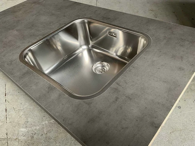 Keukenblad met rvs spoelbak 117x60 cm - afbeelding 3 van  4