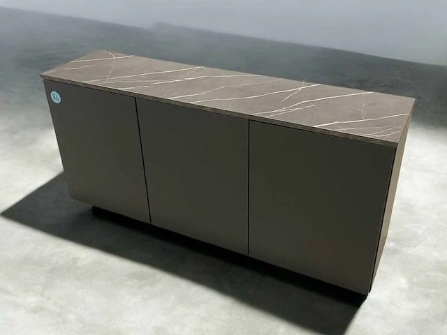Keukenkasten wandopstelling 136x35x60 cm - afbeelding 1 van  6