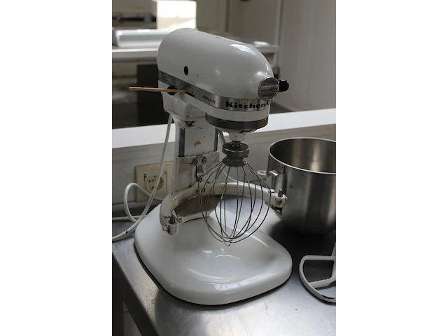 Keukenmachine kitchen aid heavy duty met mixer, menger en mengkom. - afbeelding 2 van  3