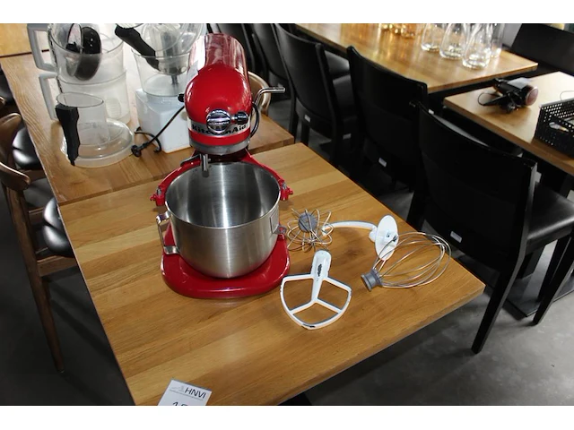 Keukenmachine kitchenaid 5kpm5 met diverse hulpmiddelen. - afbeelding 1 van  3