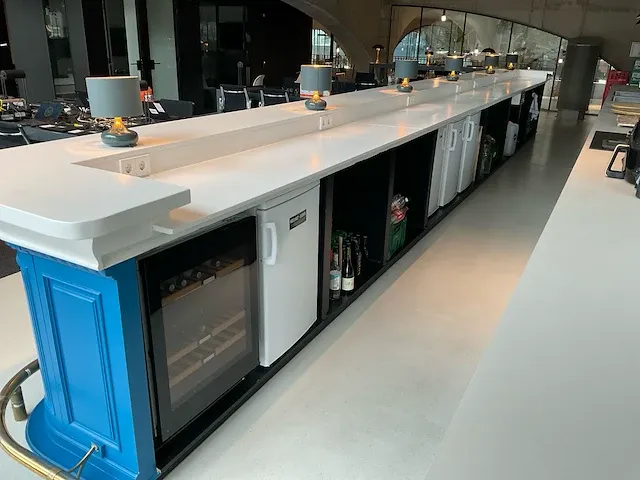 Keukenopstelling met bar - afbeelding 25 van  29