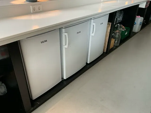Keukenopstelling met bar - afbeelding 28 van  29