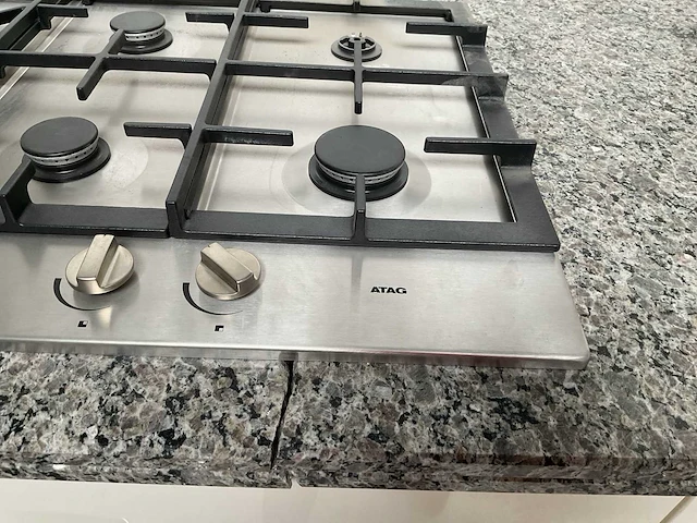 Keukenopstelling met granieten blad - afbeelding 13 van  21