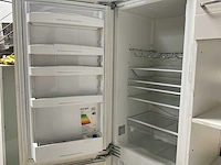 Keukenopstelling met granieten blad - afbeelding 13 van  23