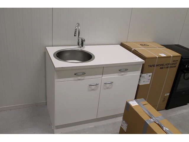 Keukenopstelling met spoelbak en mengkraan. afmeting 100 x 60 x 85 cm. - afbeelding 1 van  2