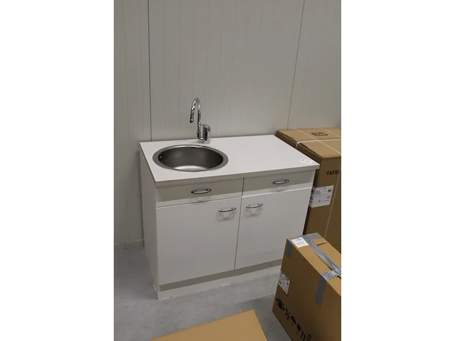 Keukenopstelling met spoelbak en mengkraan. afmeting 100 x 60 x 85 cm. - afbeelding 2 van  2