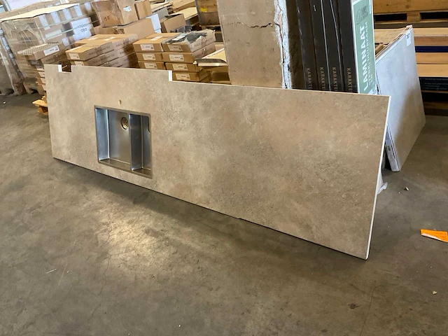 Keukenwerkblad 2530x680/730 mm - afbeelding 1 van  5