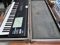 Keyboard met flightcase korg, m1 - afbeelding 6 van  6
