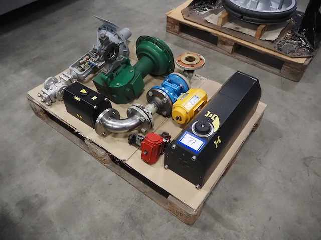 Keystone / fisher controls s.p.a. / j. c. eckardt a.g. - afbeelding 1 van  20
