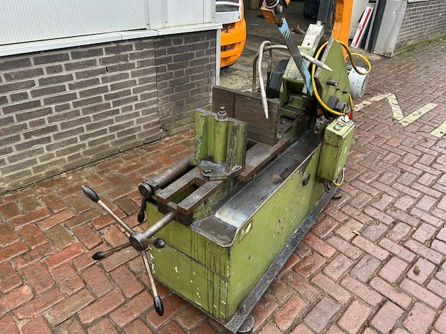 Kfd 400 afkortcirkelzaagmachine - afbeelding 6 van  8