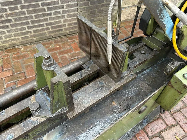 Kfd 400 afkortcirkelzaagmachine - afbeelding 7 van  8