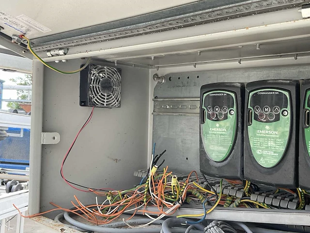 Kg systems containerbaan hefsegment met schakelkast (3x) - afbeelding 10 van  19